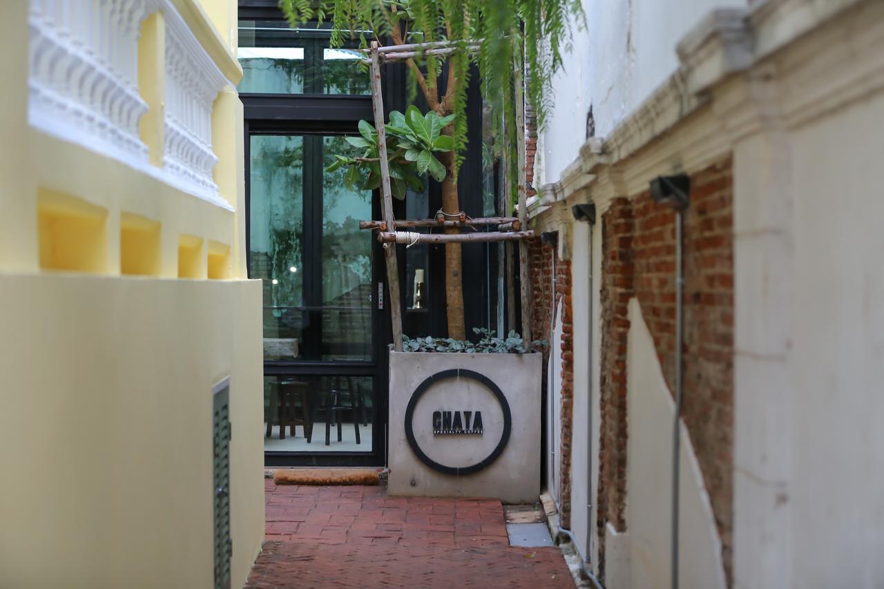 Baan 2459 Heritage House Банкок Екстериор снимка
